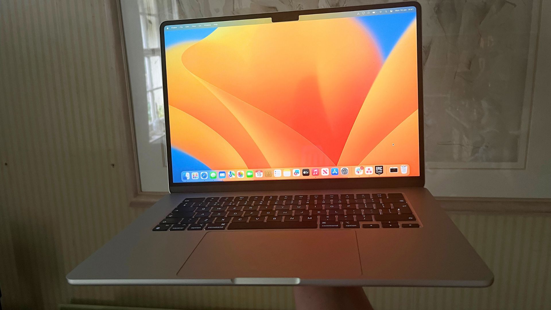 15-inch macbook air review - a head on image of the new macbook air
