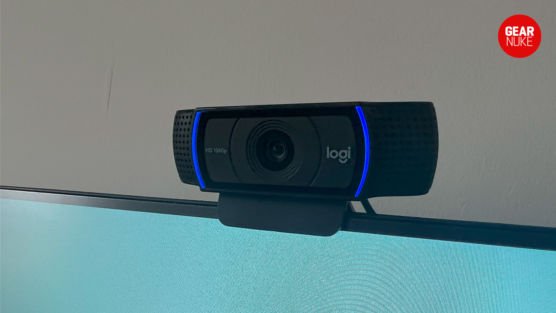 Logitech C920 HD Pro Webcam - 1080p, Optical, Full HD Streaming